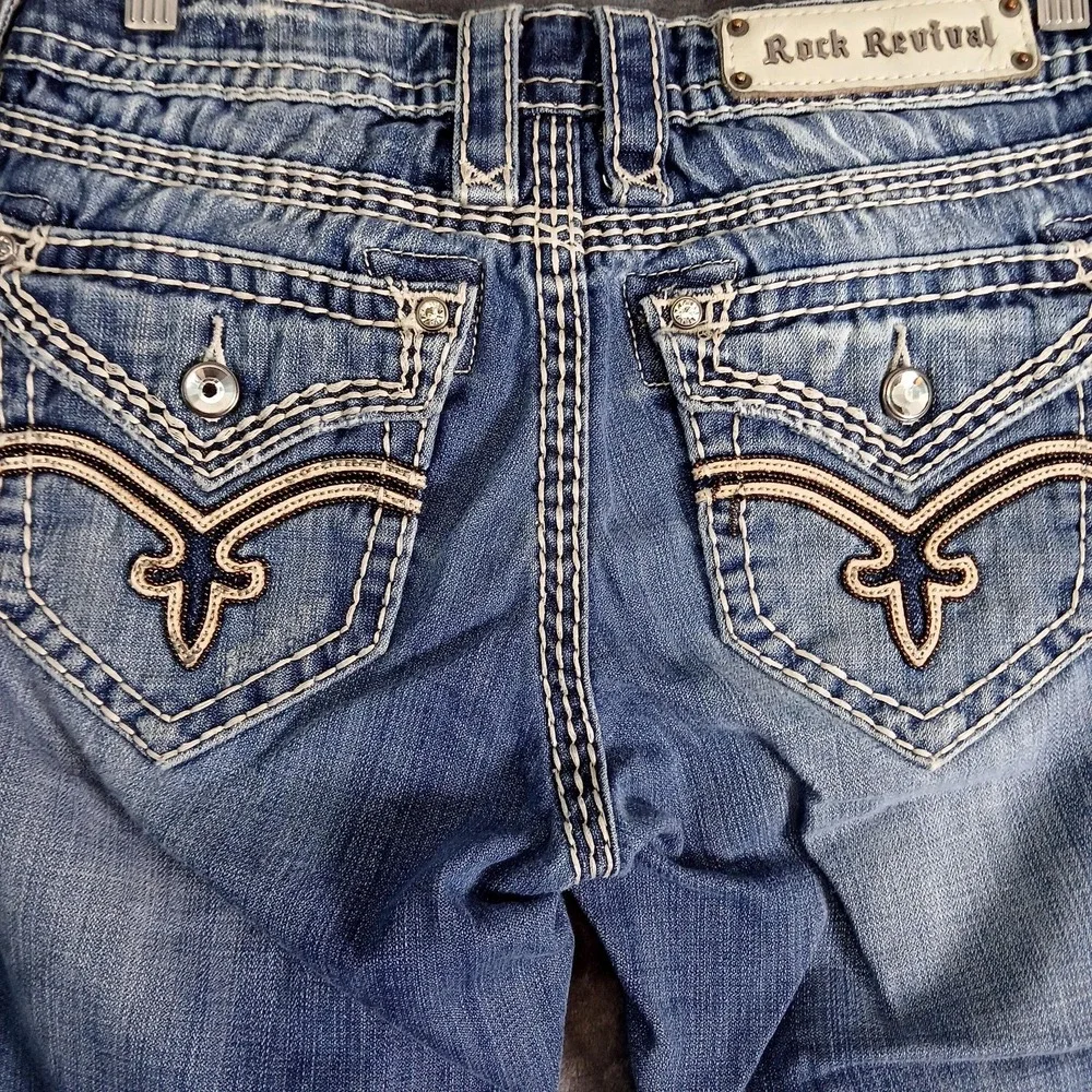 Rock Revival Jeans‎ Womens 26 Blue Elaina Easy Boot Bootcut Flap Pockets Bling